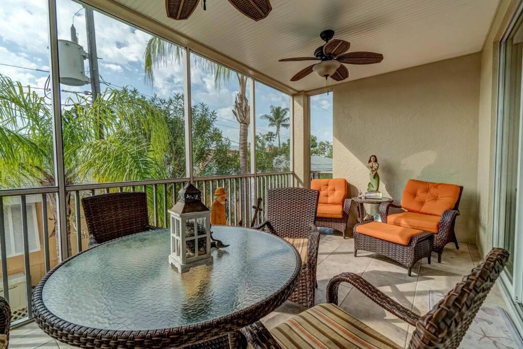Bradenton Beach Resort Style Getaway-Walk To Beach Exterior photo